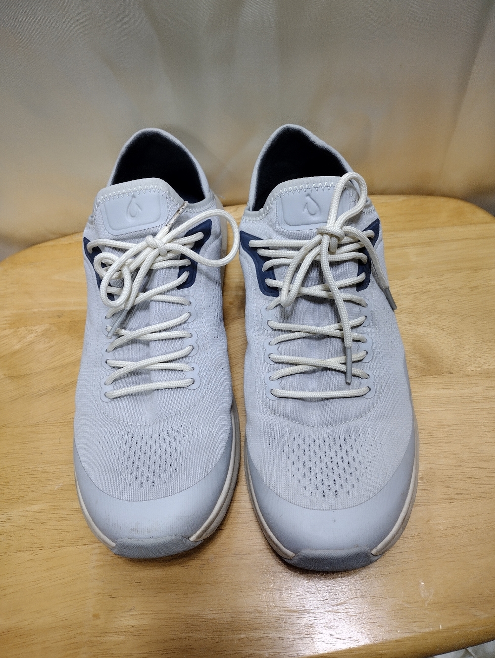 OluKai Kaholo men's Size 11.5 Sneakers Athletic Trainer Shoes Off White Outdoor